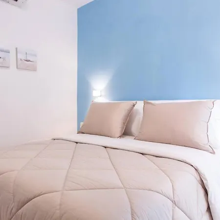 Style House A Few Step From Main Square 소렌토