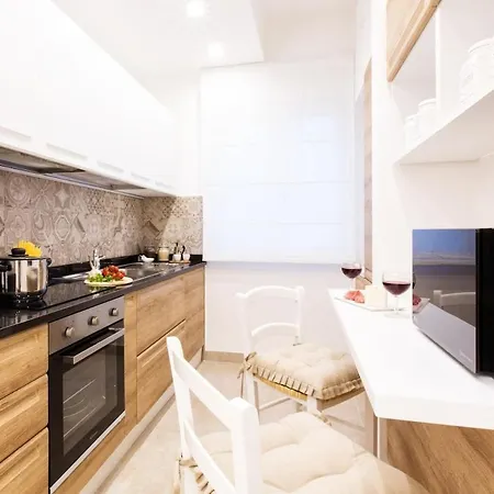 شقة Style House A Few Step From Main Square *