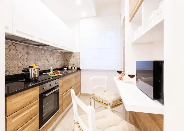 شقة Style House A Few Step From Main Square *